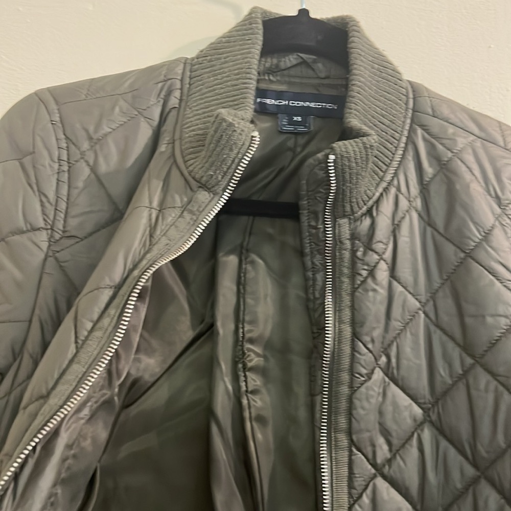 Puffer jacket - Picture 2 of 3